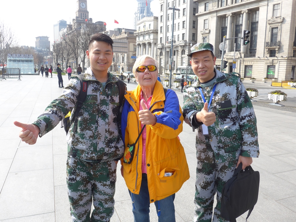 hoe-2018-03-04-Shanghai-P1080491d.jpg