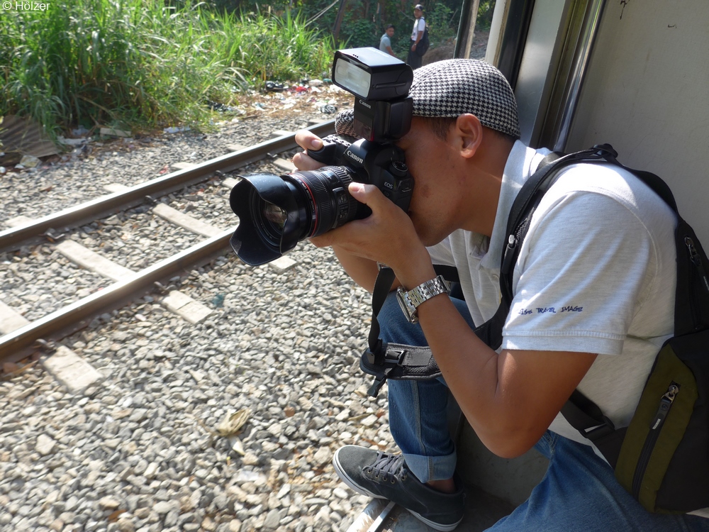 hoe-2018-03-23-Yangon-P1090520p.jpg